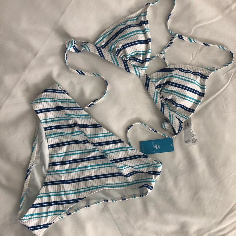 CUPSHE Strappy Triangle Top & Banded High Waist Bikini Set Medium